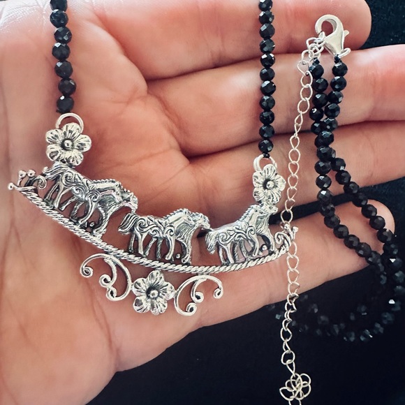 Sparkling Black Spinel Beaded 20" Sterling Silver Horse Necklace NWT - Picture 5 of 10